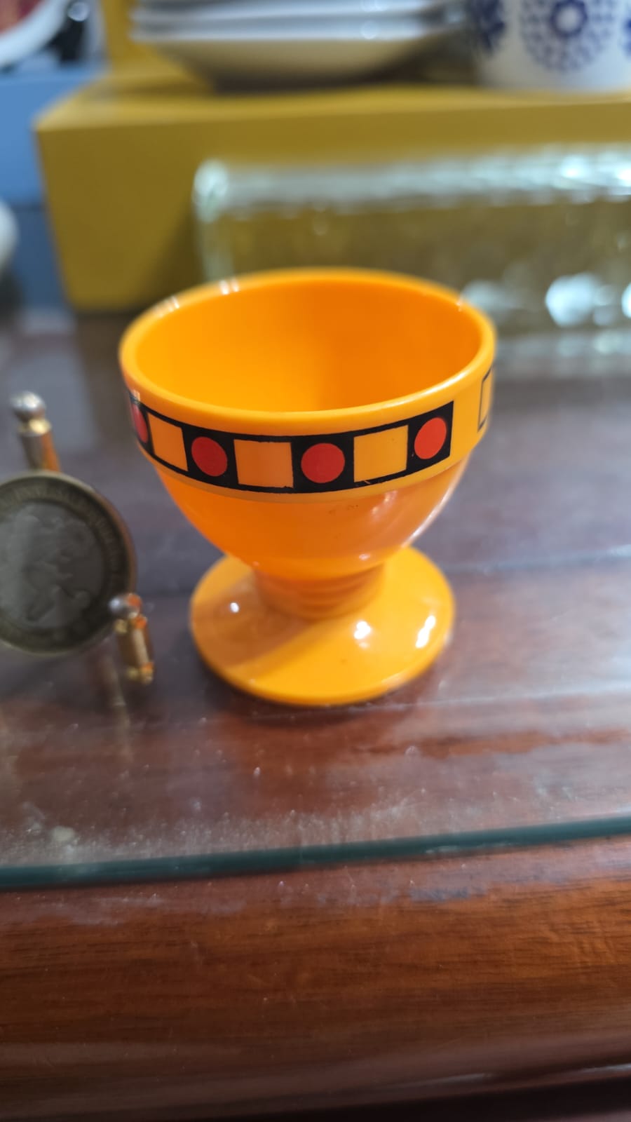 Antigo porta ovo em plástico rígido - Imagem 2