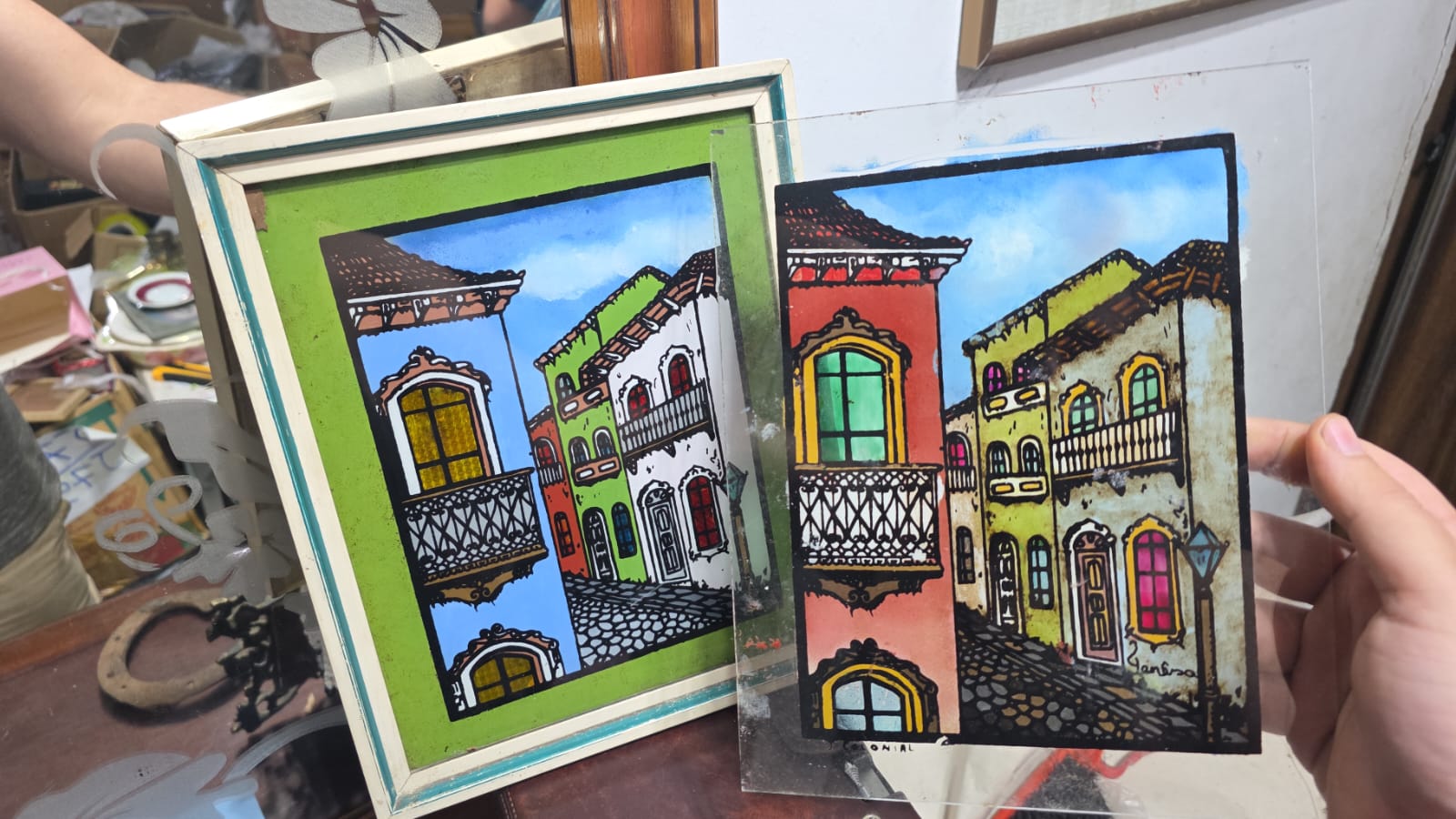 Quadro com pintura em vidro - Imagem 3