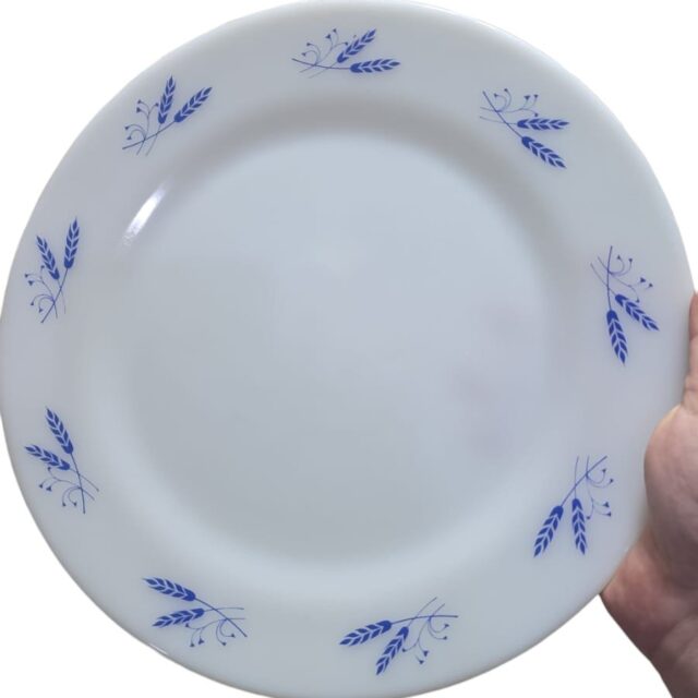 Prato de bolo opalina triguinho, ótimo estado