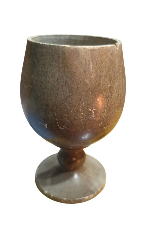 Taça em pedra sabão