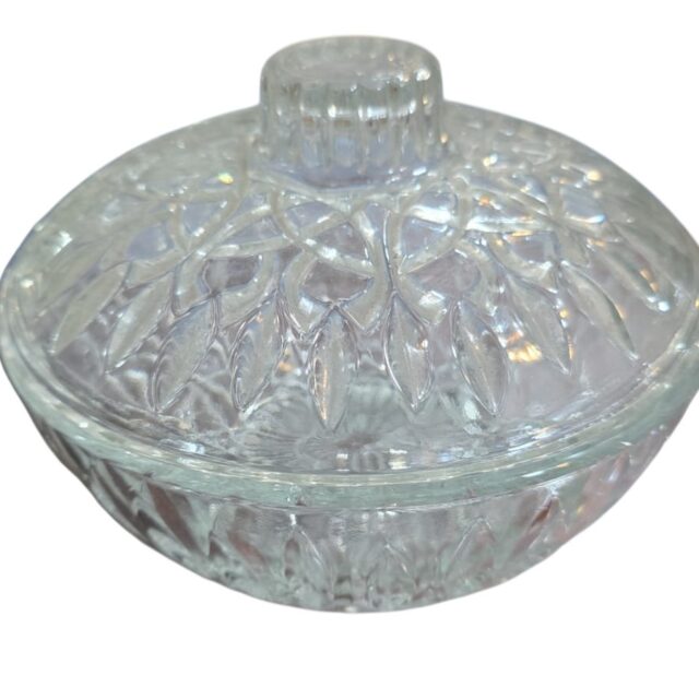 Antiga e elegante bomboniere