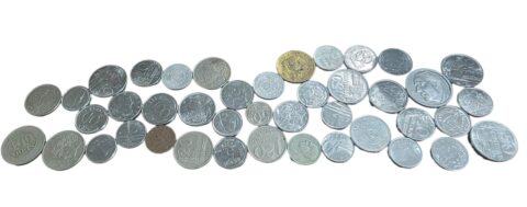 Coleção de numismática com 42 moedas antigas, nacionais e estrangeiras