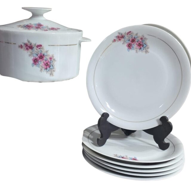 Conjunto de porcelana Renner