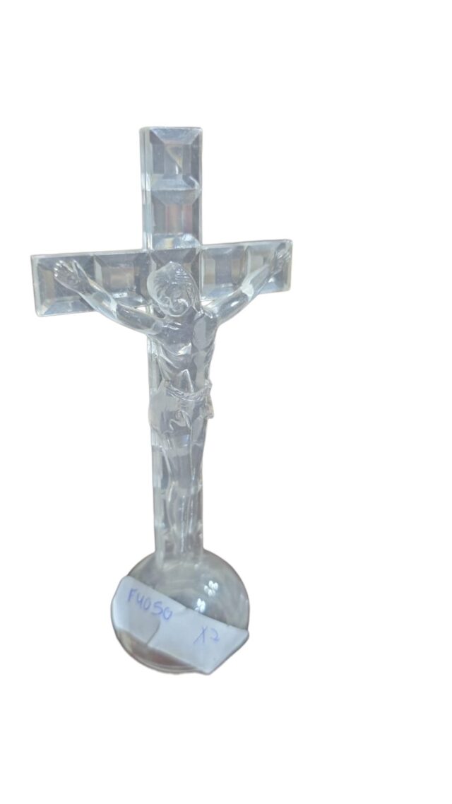 Crucifixo antigo em acrílico