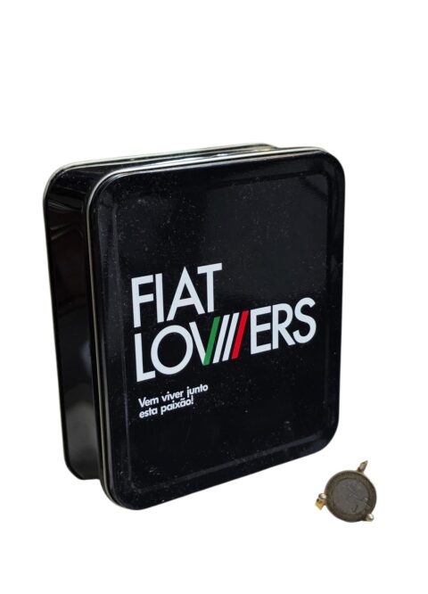 Lata de colecionador do programa de relacionamento Fiat Lovers