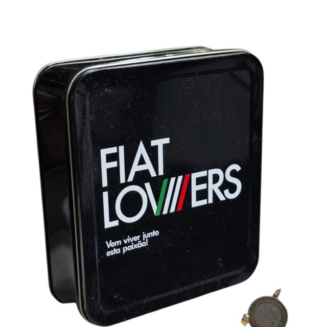 Lata de colecionador do programa de relacionamento Fiat Lovers