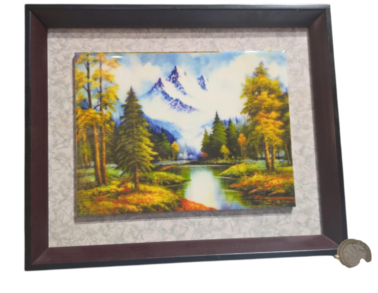 Quadro com azulejo central com linda paisagem