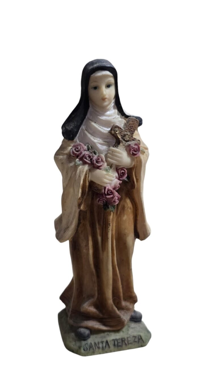 Escultura sacra em resina. Santa Tereza