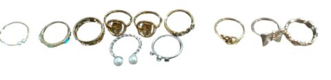 Lote de elegantes anéis diversos