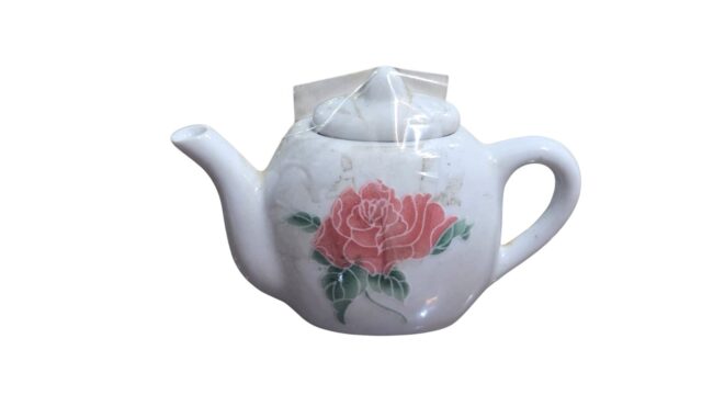 Bule de porcelana em miniatura