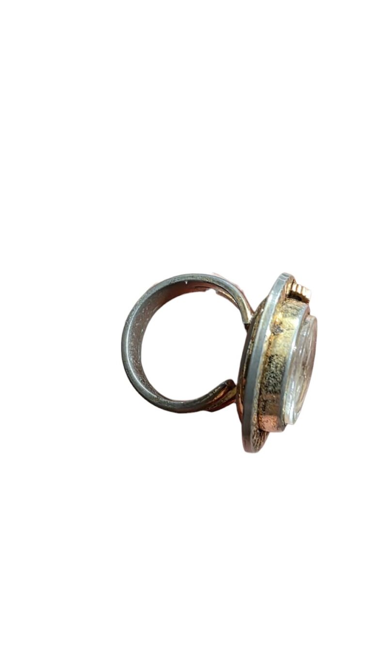 Antigo e vintage anel relógio da marca Imperial