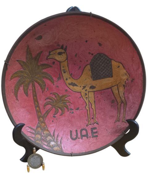 Centro de mesa árabe ou indiano com belo arte esmaltada, estilo cloisonné