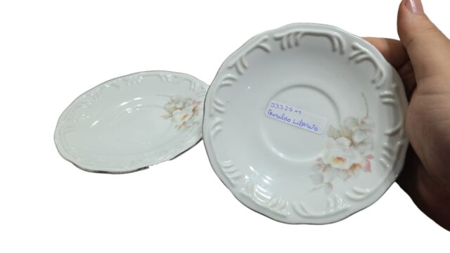 Par de pires de chá porcelana Schmidt