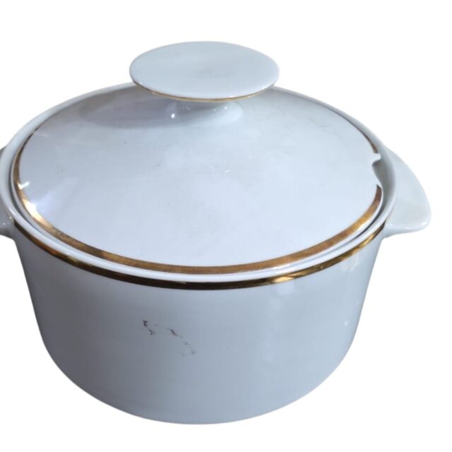 Sopeira porcelana Renner, filetes de ouro