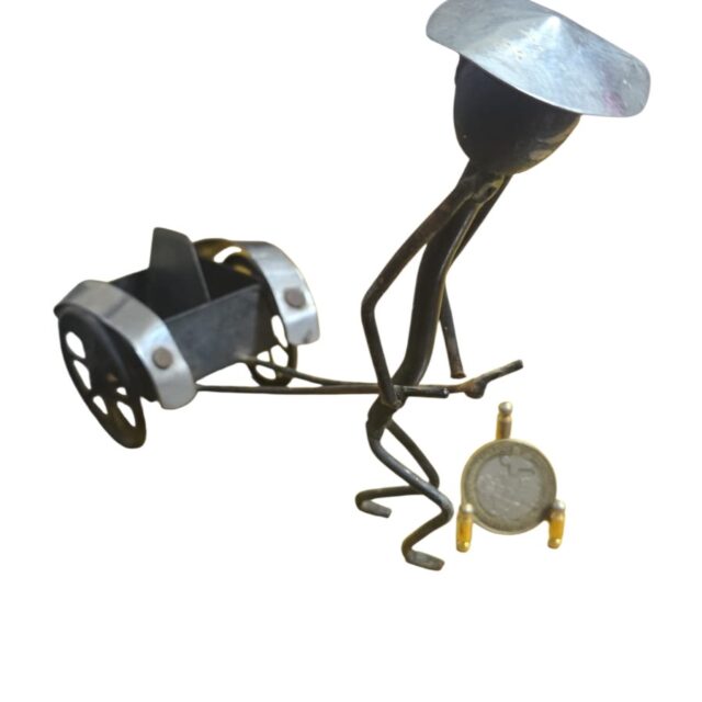 Decoração artesanal de metal