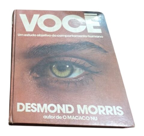 Livro antigo de capa dura