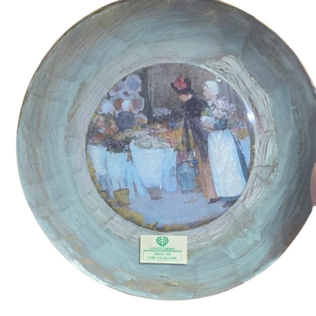 Prato de vidro com pintura famosa