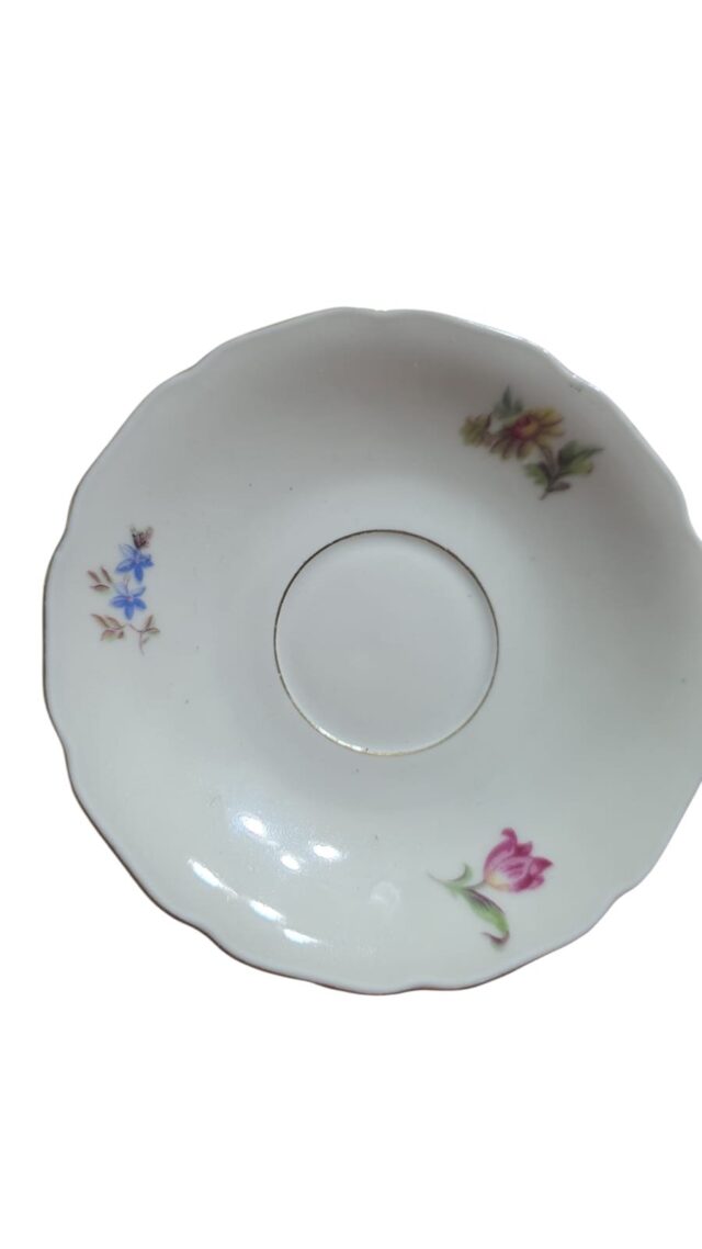Pires de café Tcheco, motivos florais
