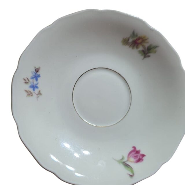 Pires de café Tcheco, motivos florais