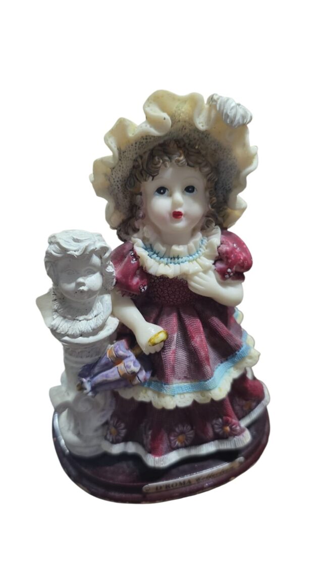 Bela escultura de resina