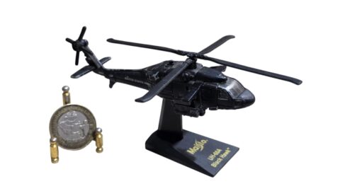 Miniatura de helicóptero em metal da marca MaiSto