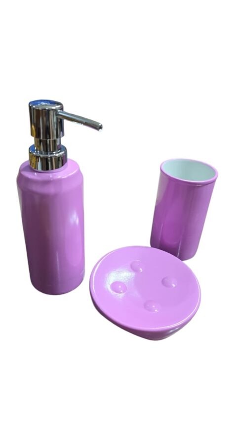 Conjunto para banheiro em cerâmica