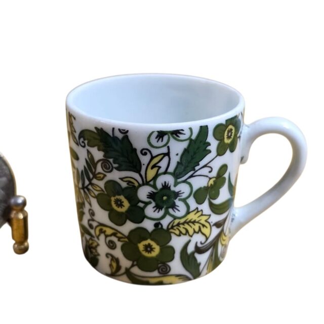 Xícara de café dois goles