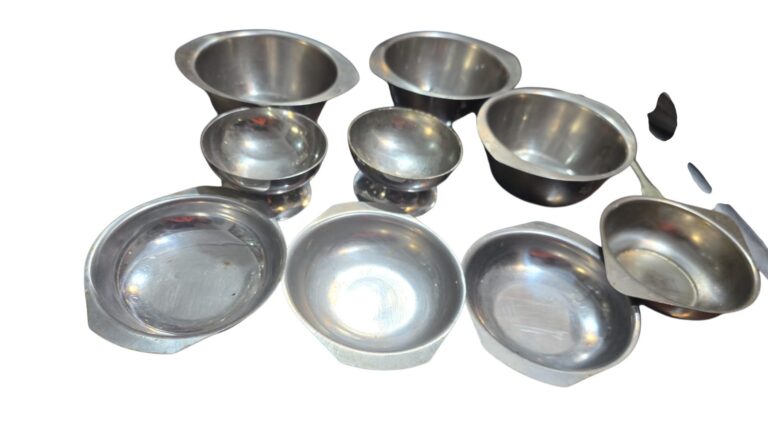 Lote com 9 bowls inox de sobremesa/petiscos