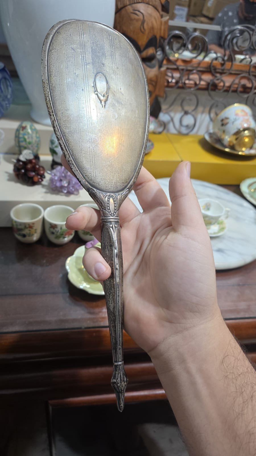 Belíssimo espelho com cristal bisoté e estrutura em prata de lei - Imagem 4