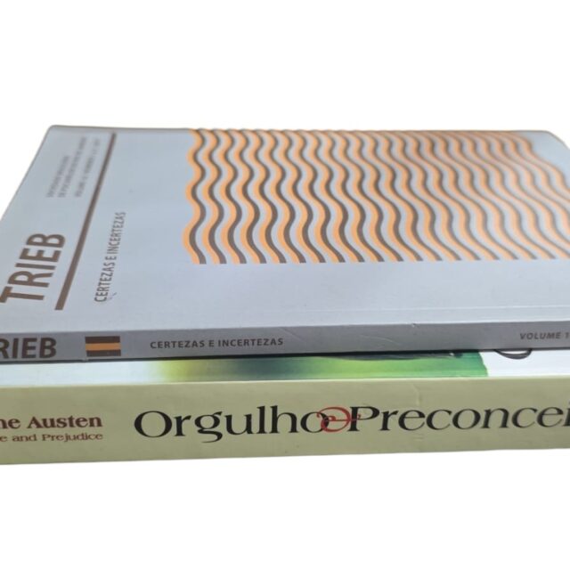 Par de livros